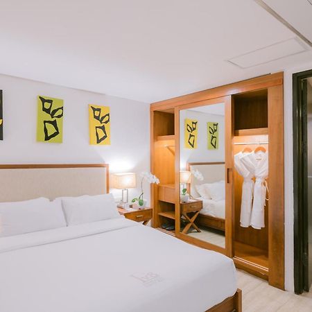 Lv8 Resort Hotel Canggu Extérieur photo